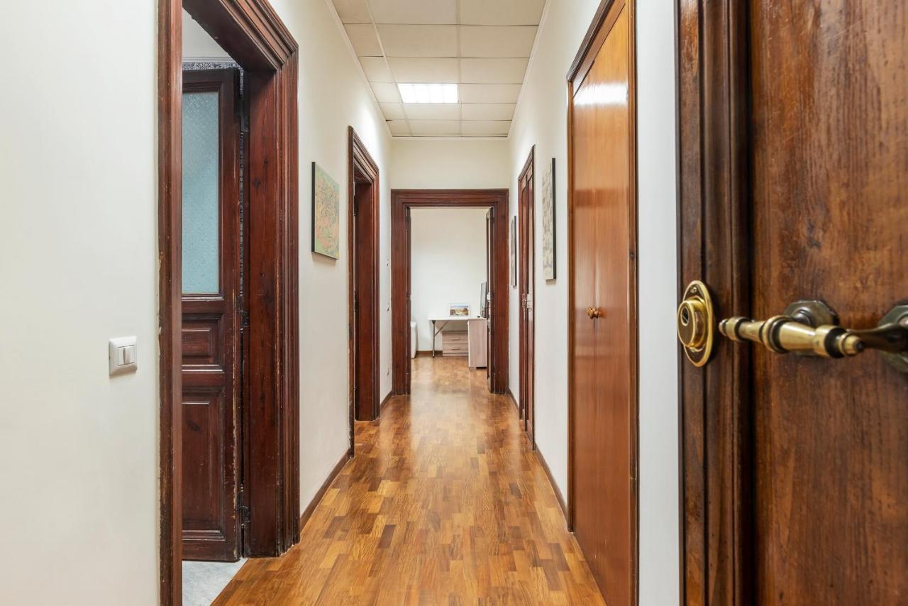 Residence Borgognoni Apartments Roma Dış mekan fotoğraf